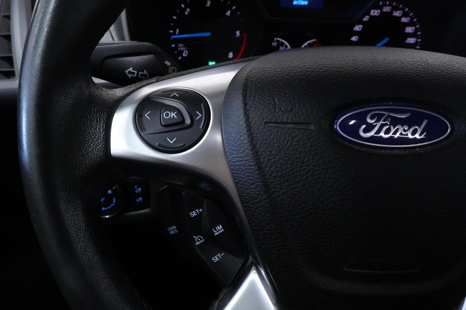 Ford Grand Tourneo Connect vaihtoauto