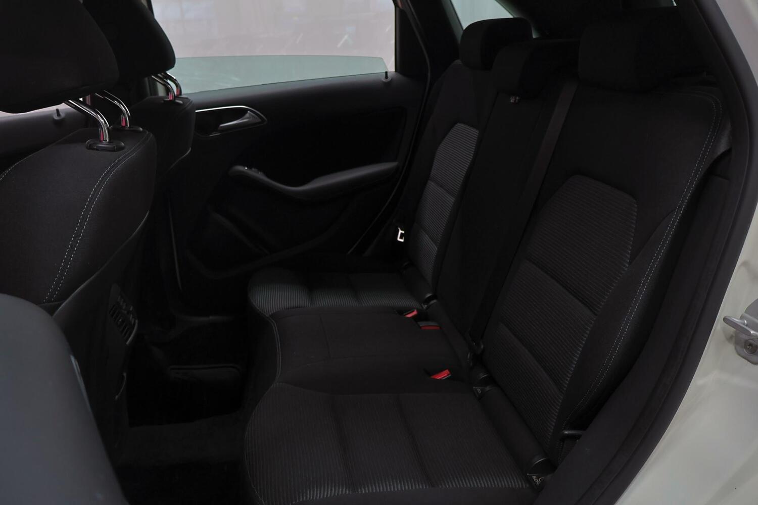 Mercedes-Benz B vaihtoauto