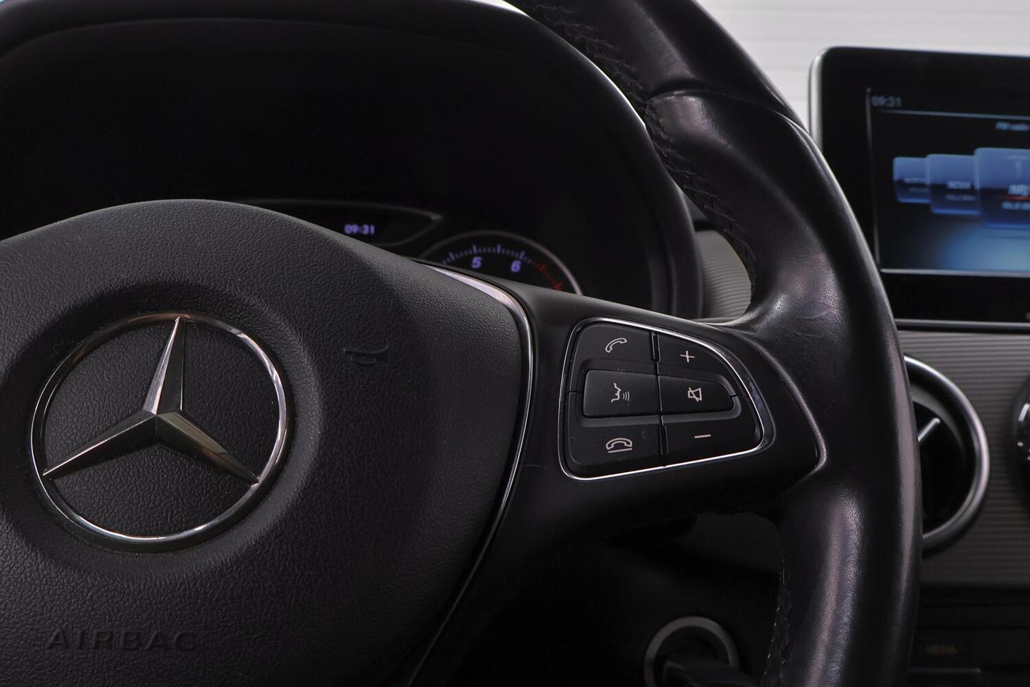 Mercedes-Benz B vaihtoauto