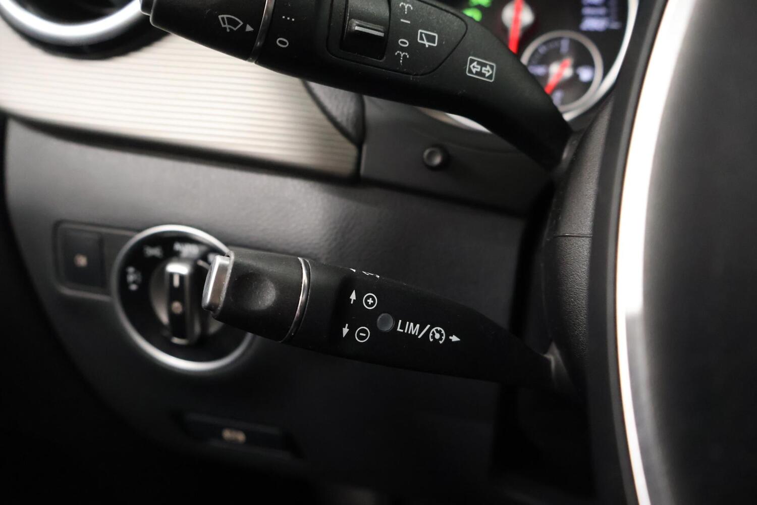 Mercedes-Benz B vaihtoauto