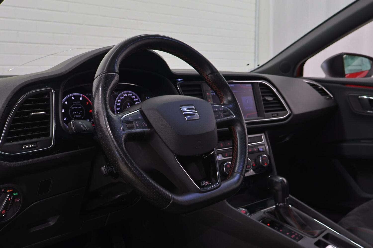 SEAT Leon ST vaihtoauto