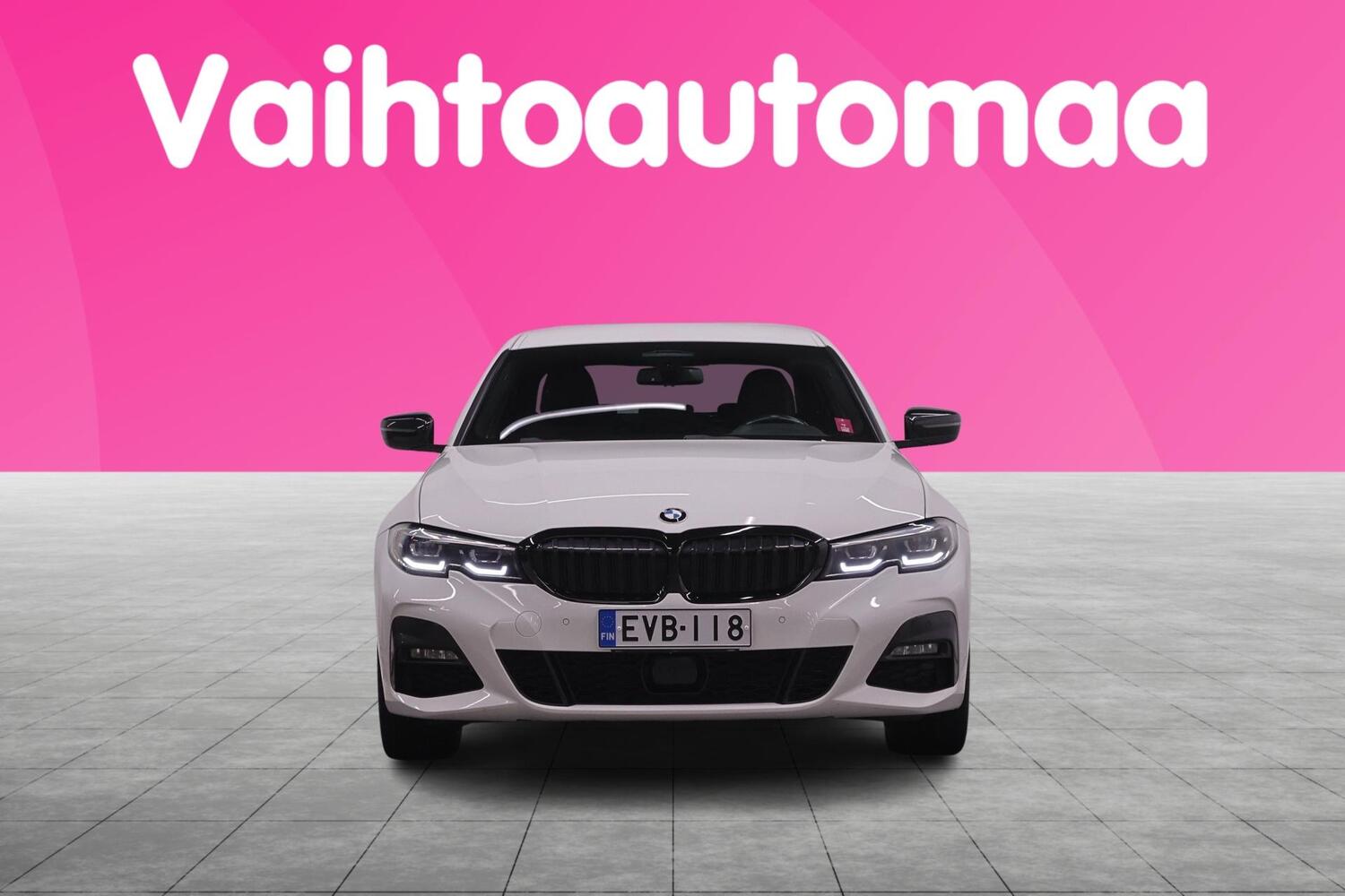 BMW 330 vaihtoauto
