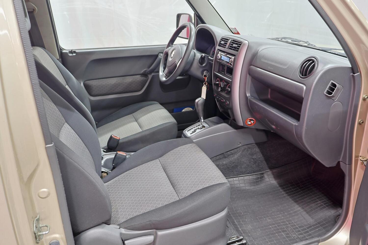 Suzuki Jimny vaihtoauto
