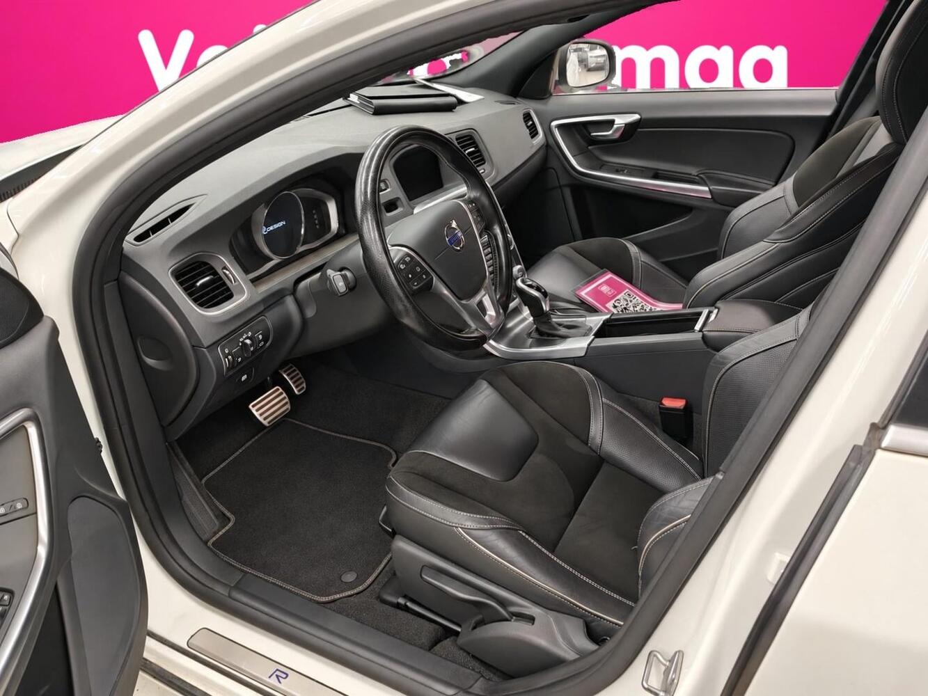 Volvo V60 vaihtoauto
