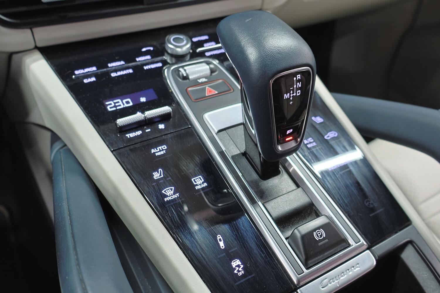 Porsche Cayenne vaihtoauto