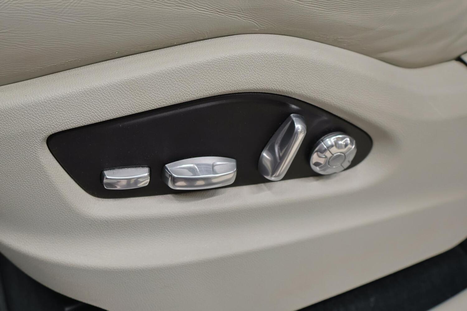 Porsche Cayenne vaihtoauto