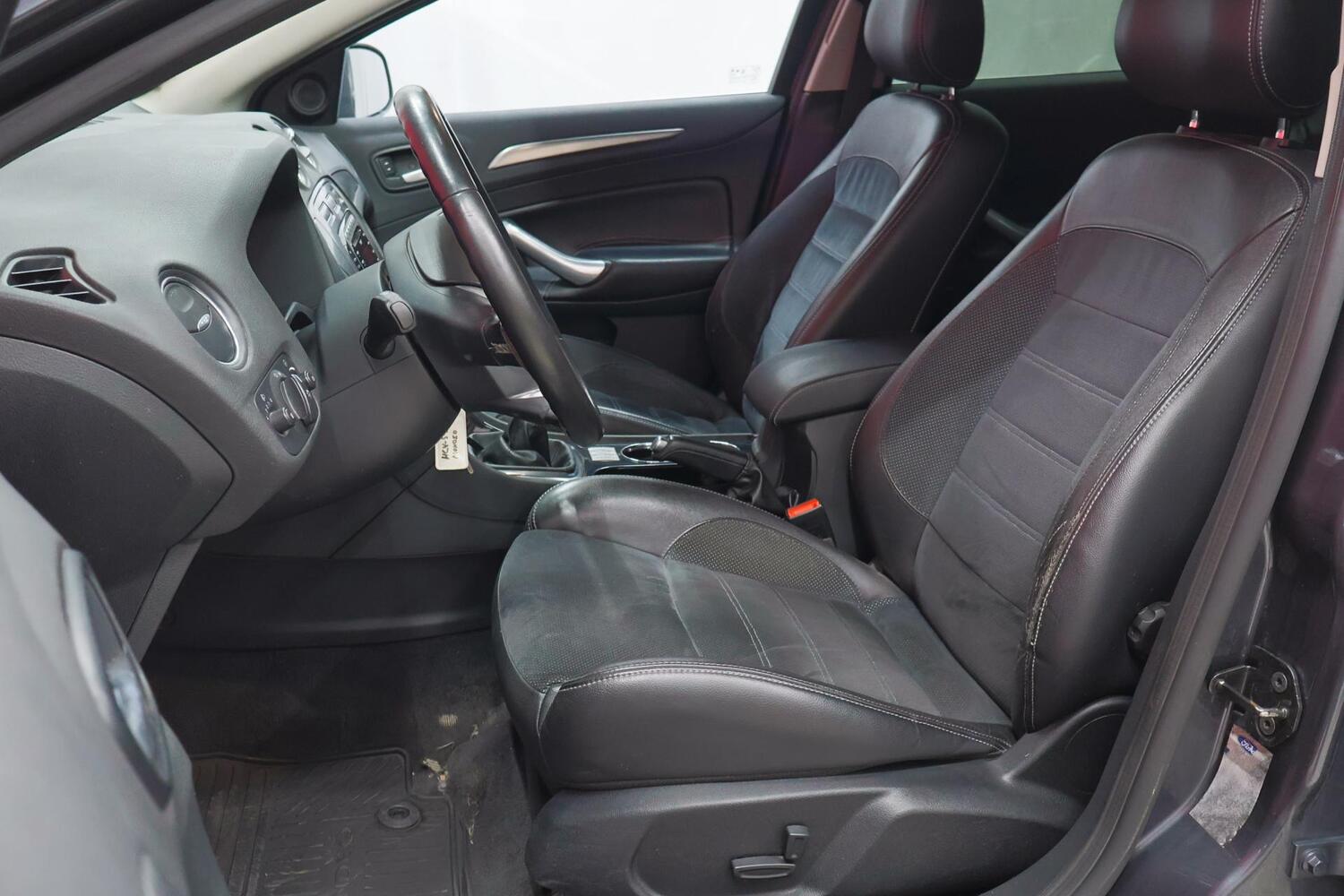Ford Mondeo vaihtoauto