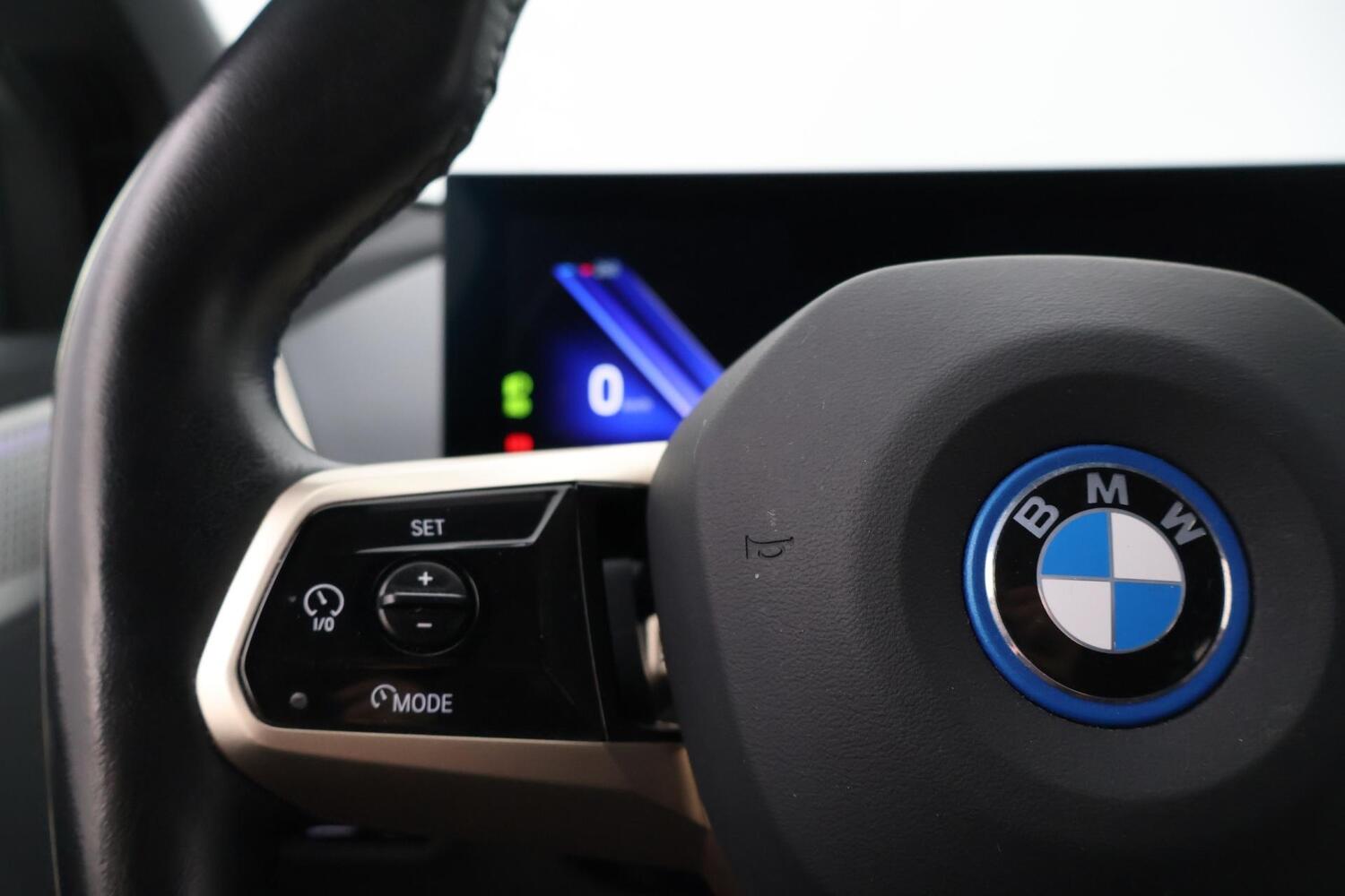 BMW iX M60 vaihtoauto