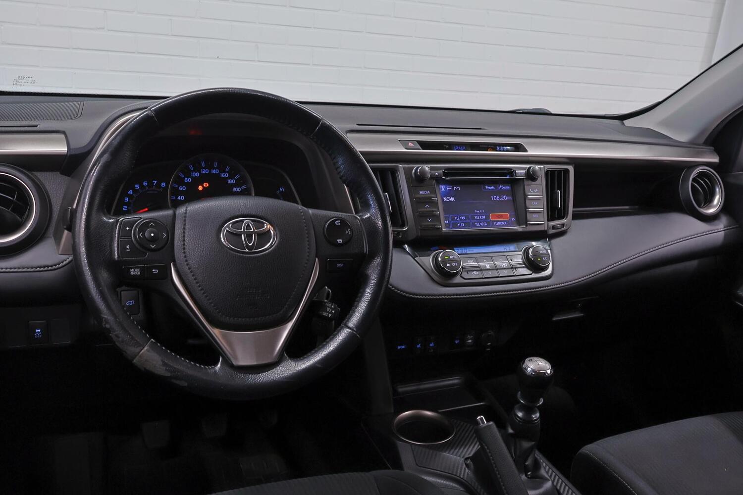 Toyota RAV4 vaihtoauto