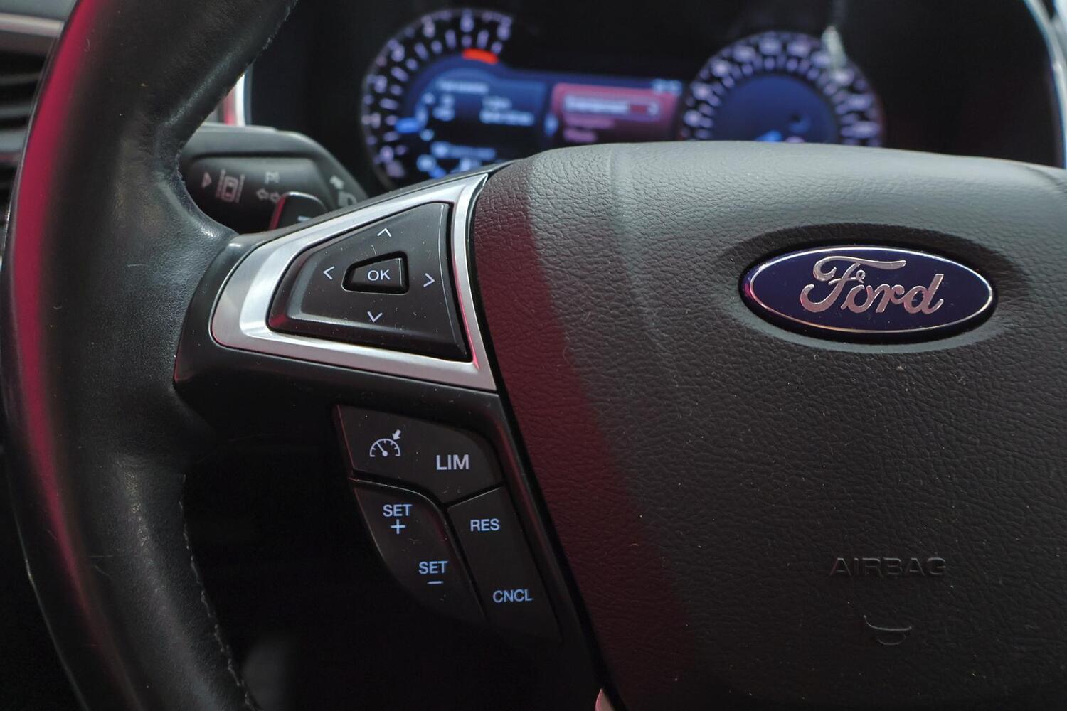 Ford S-MAX vaihtoauto
