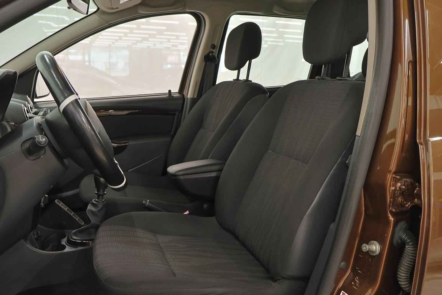 Dacia Duster vaihtoauto