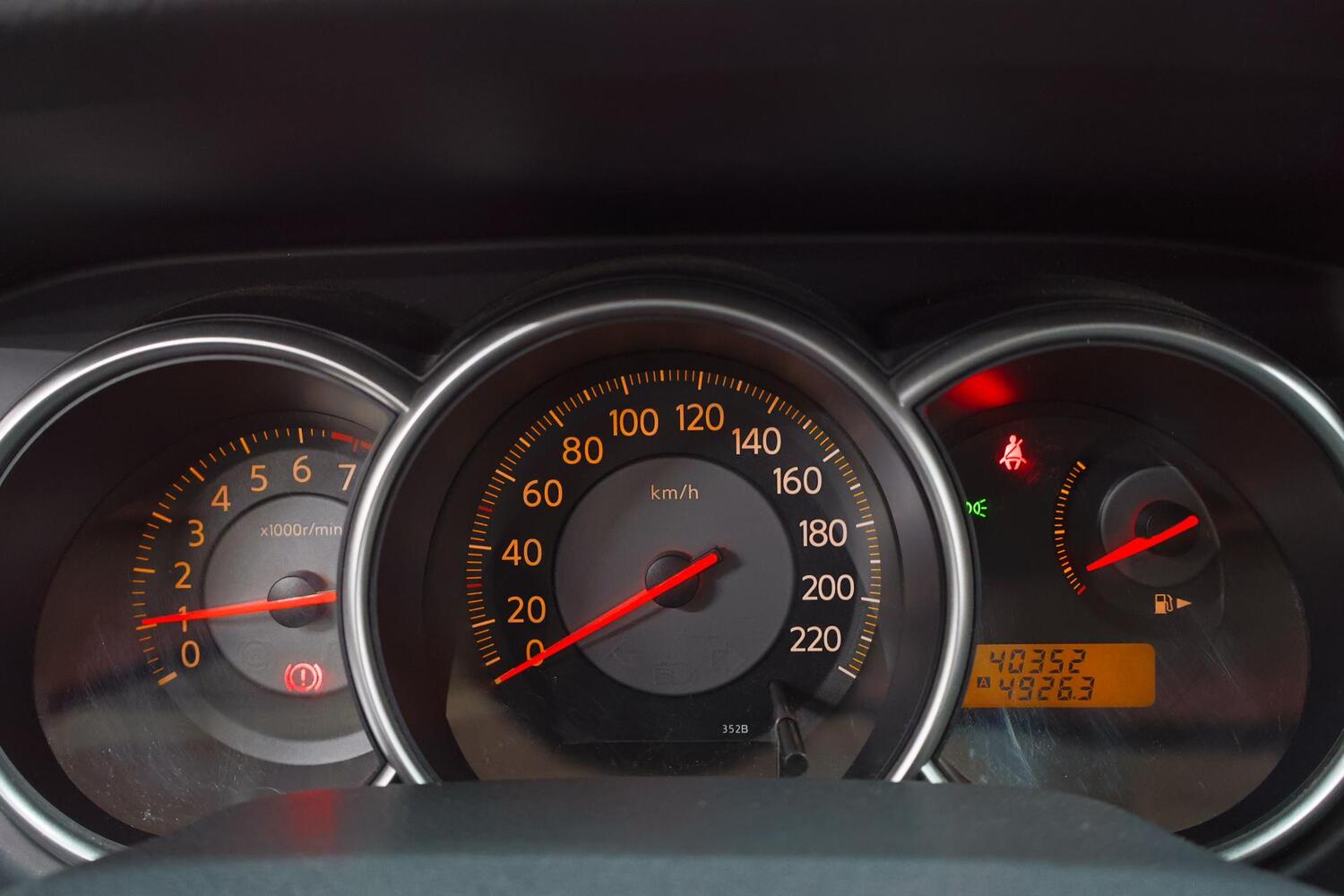 Nissan Tiida vaihtoauto
