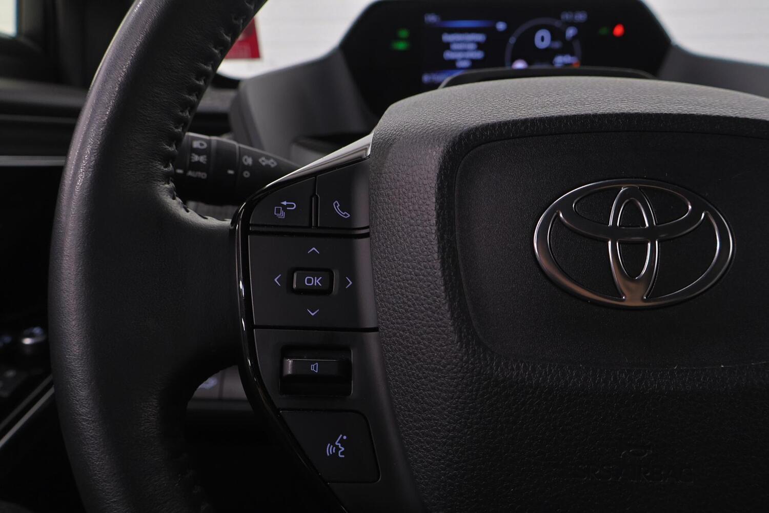 Toyota bZ4X vaihtoauto