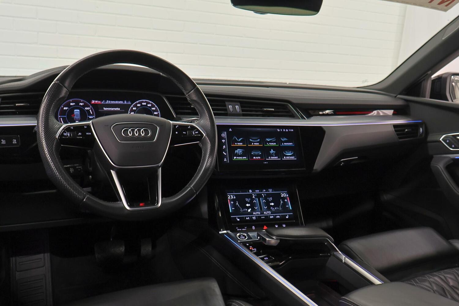 Audi e-tron vaihtoauto