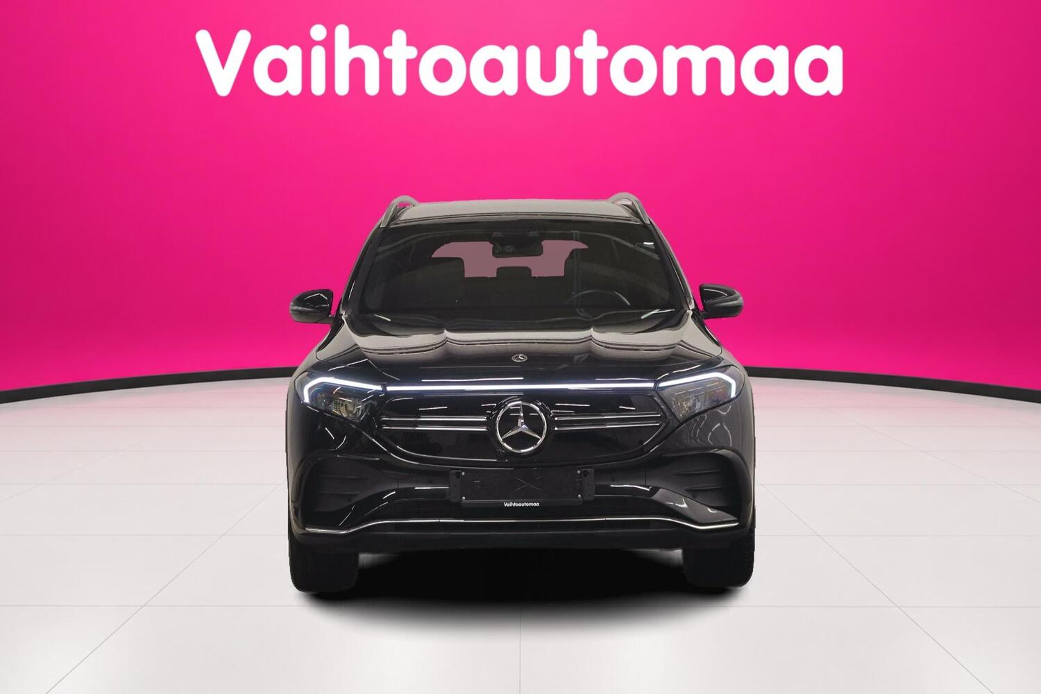 Mercedes-Benz EQB vaihtoauto