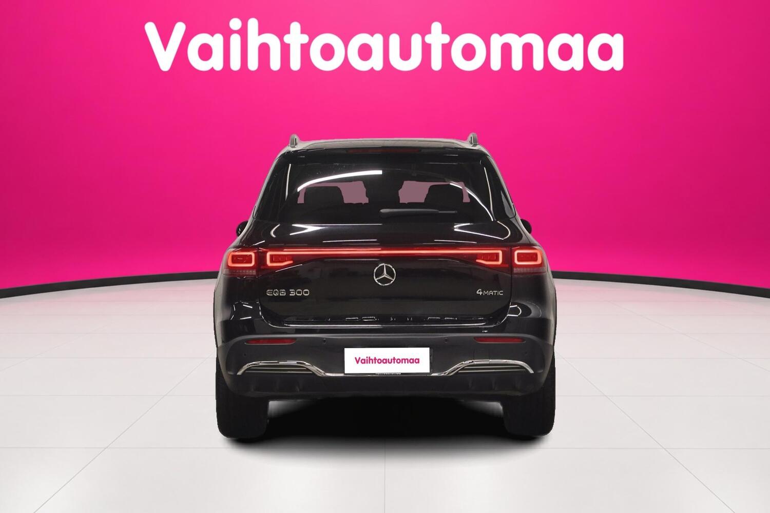 Mercedes-Benz EQB vaihtoauto