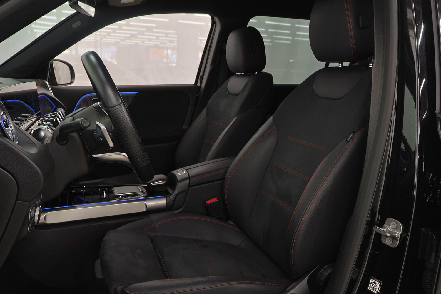 Mercedes-Benz EQB vaihtoauto
