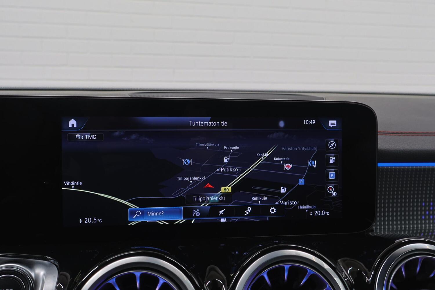 Mercedes-Benz EQB vaihtoauto