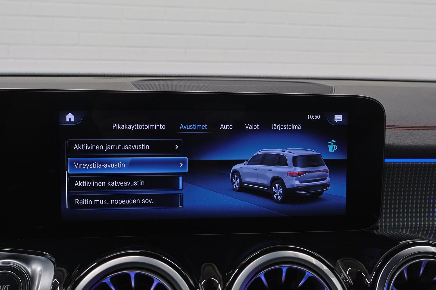 Mercedes-Benz EQB vaihtoauto