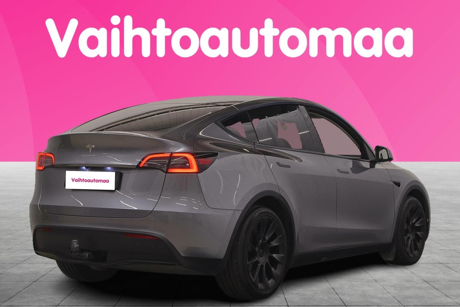 Tesla Model Y vaihtoauto