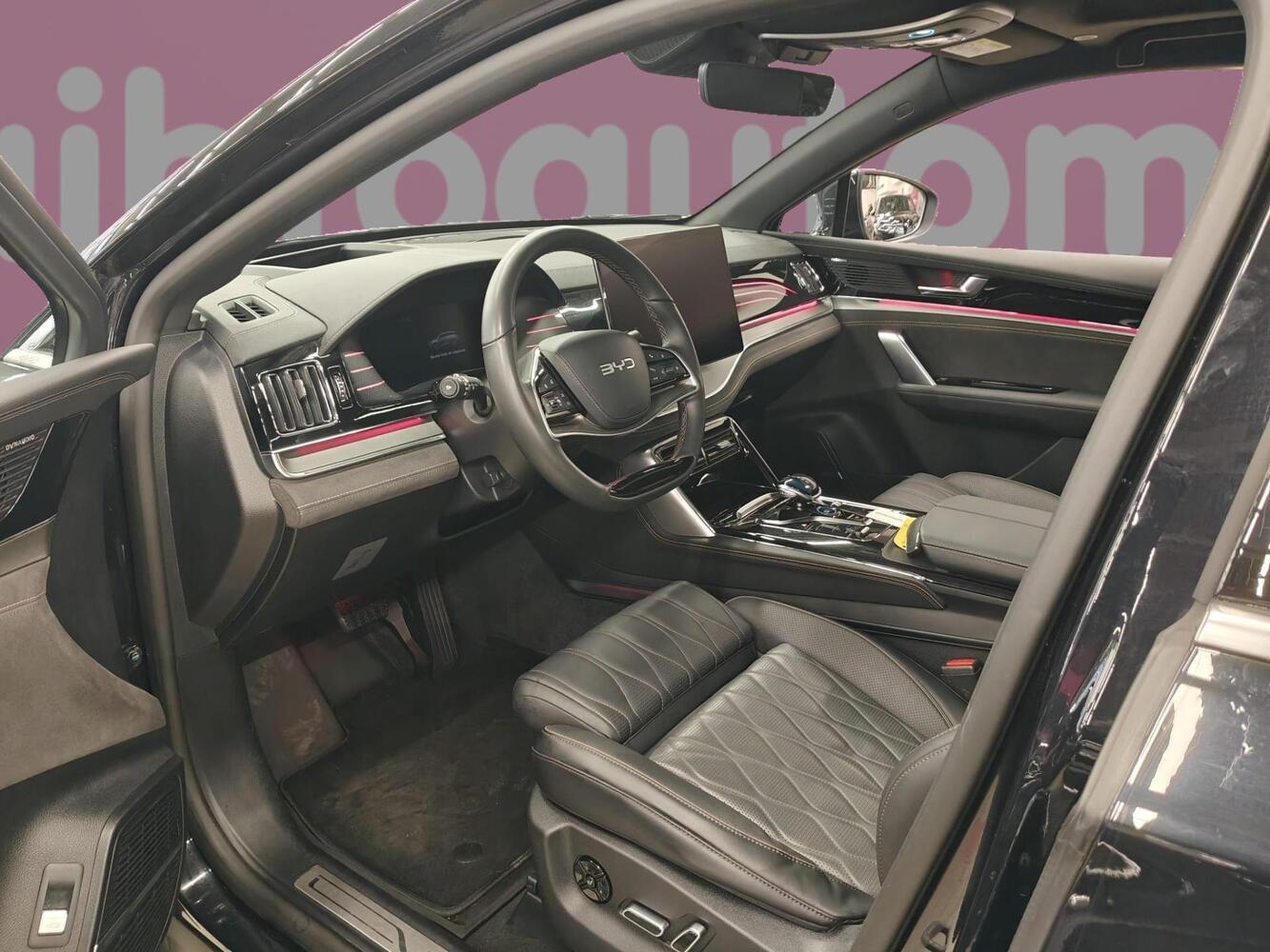 BYD Tang vaihtoauto