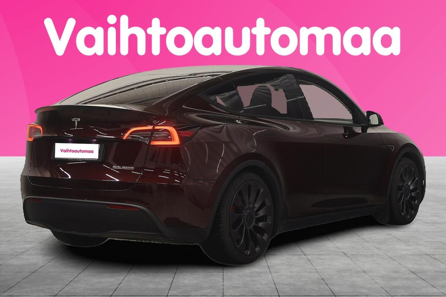 Tesla Model Y vaihtoauto
