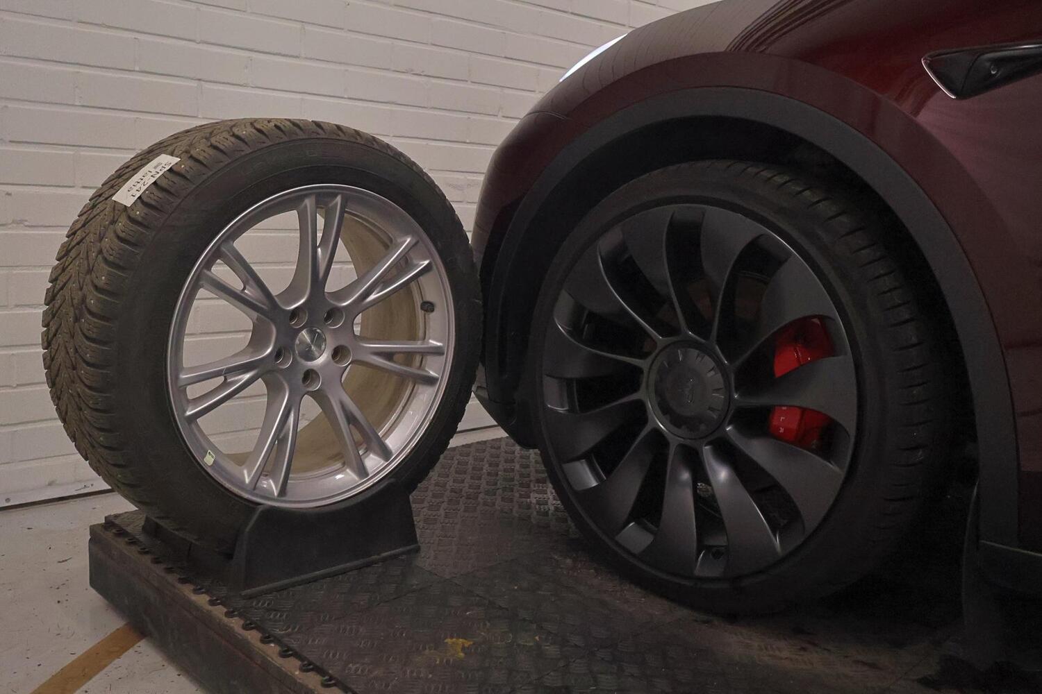 Tesla Model Y vaihtoauto