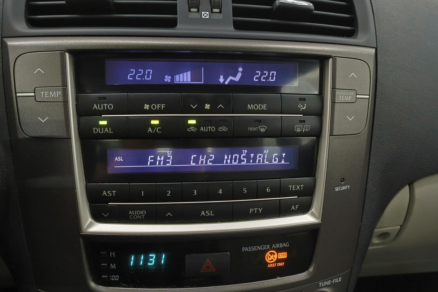 Lexus IS vaihtoauto