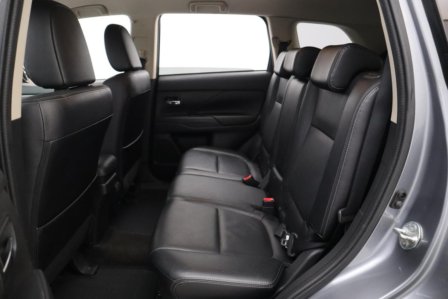 Mitsubishi Outlander vaihtoauto
