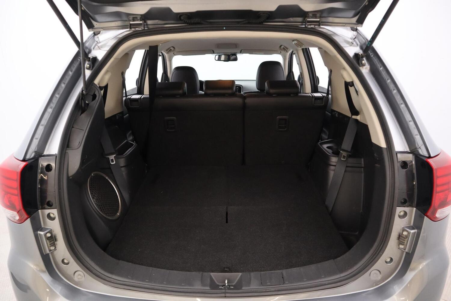 Mitsubishi Outlander vaihtoauto