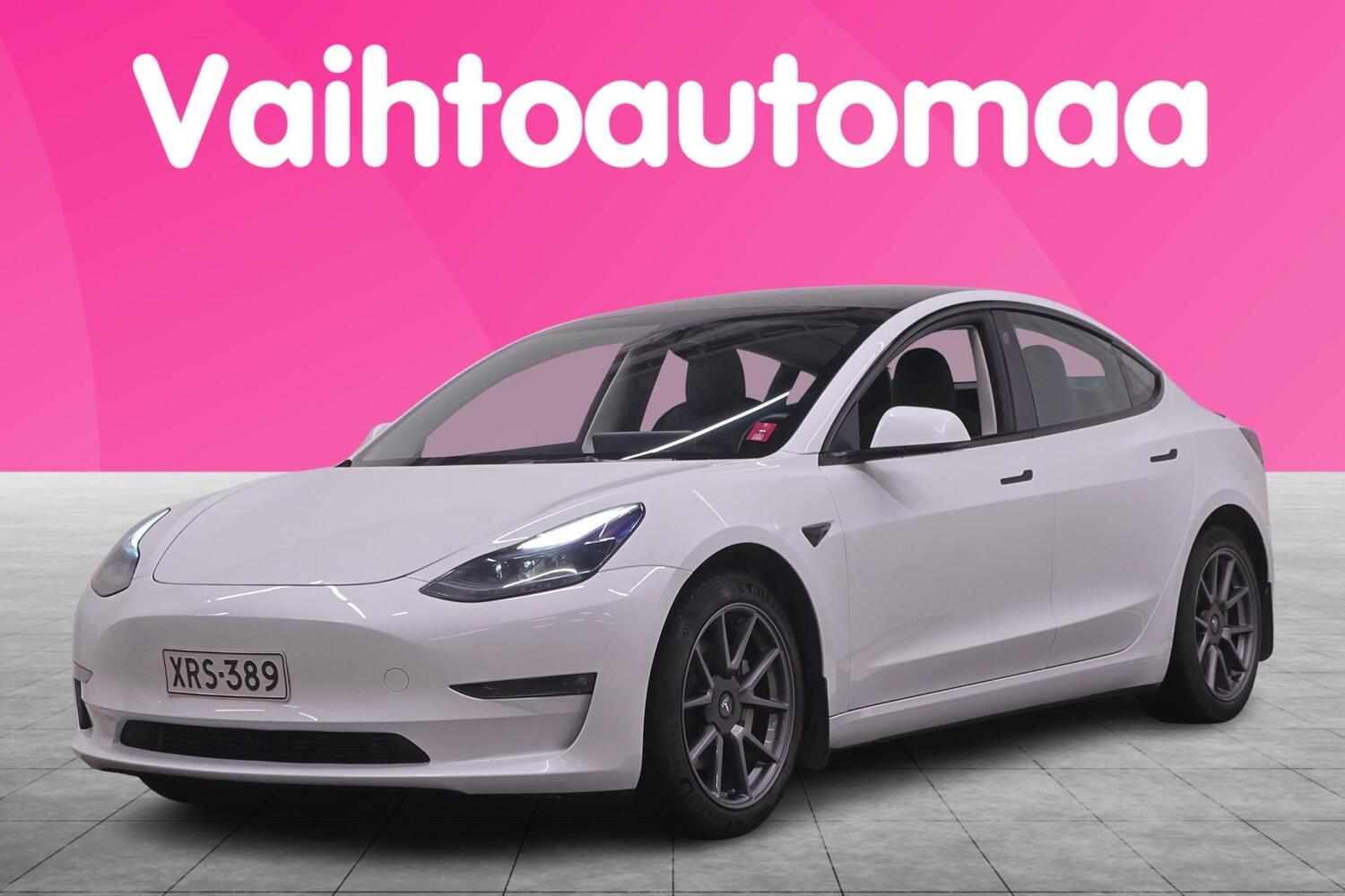 Tesla Model 3 vaihtoauto