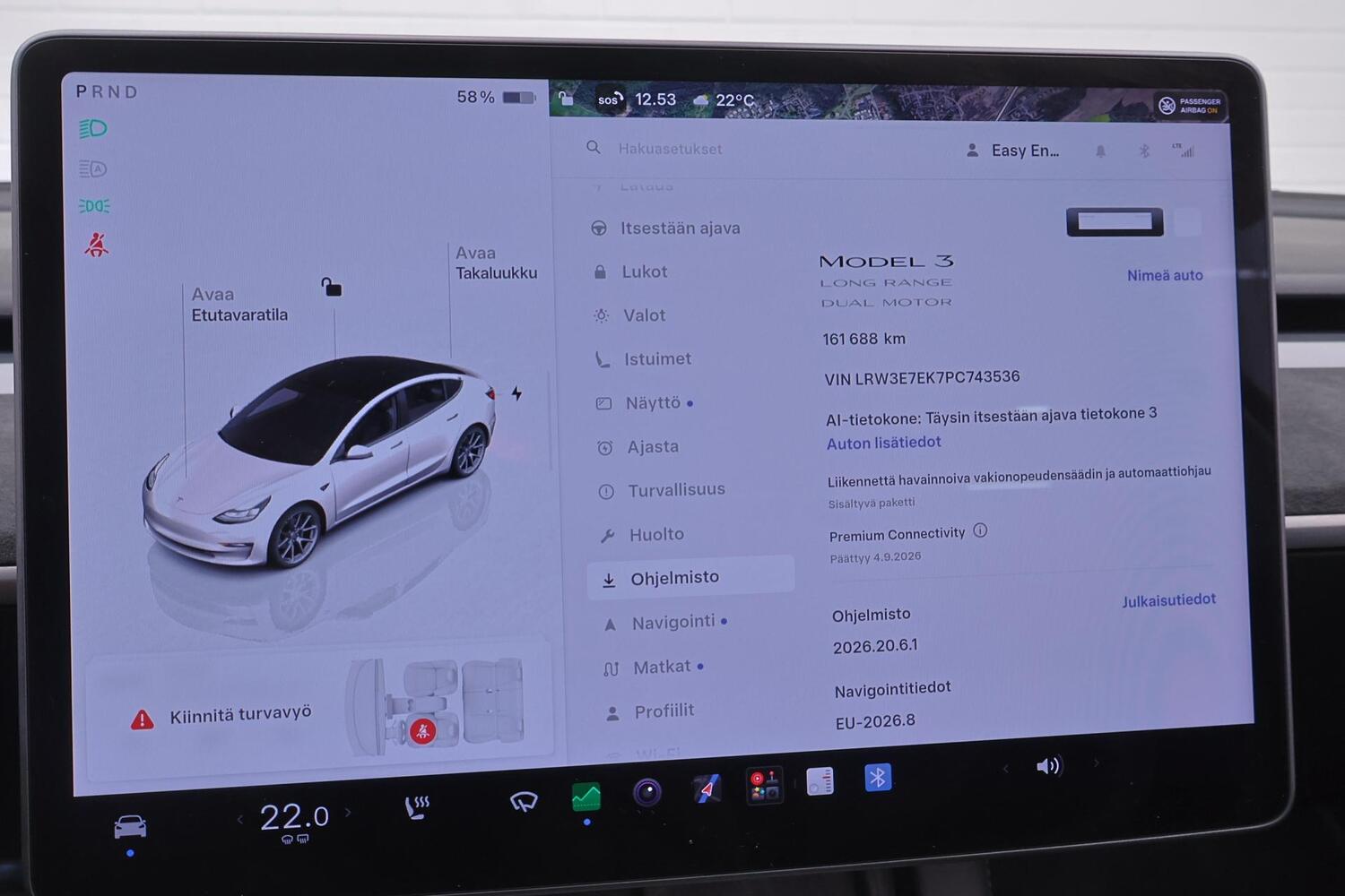 Tesla Model 3 vaihtoauto