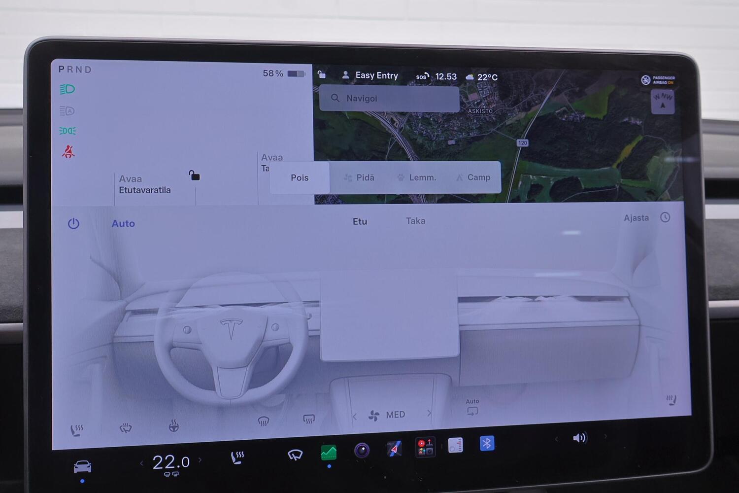 Tesla Model 3 vaihtoauto