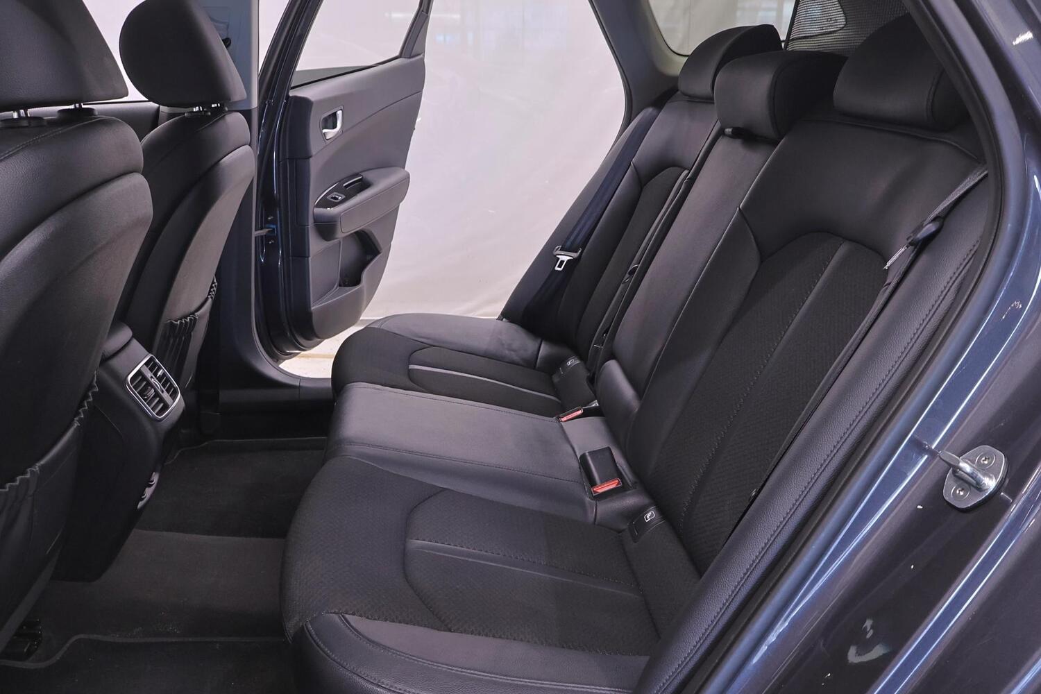 Kia Optima vaihtoauto