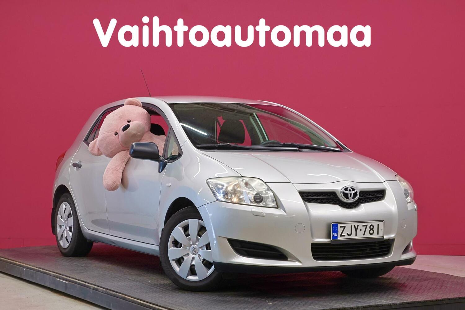 Toyota Auris vaihtoauto