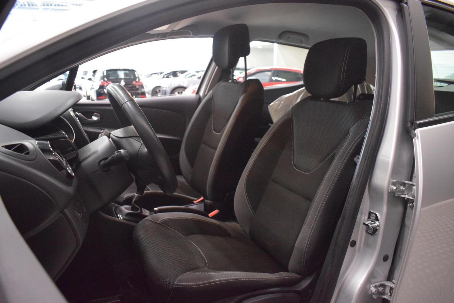 Renault Clio vaihtoauto