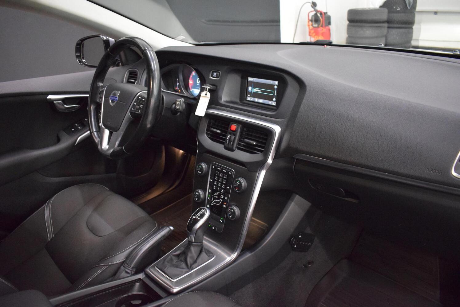 Volvo V40 vaihtoauto