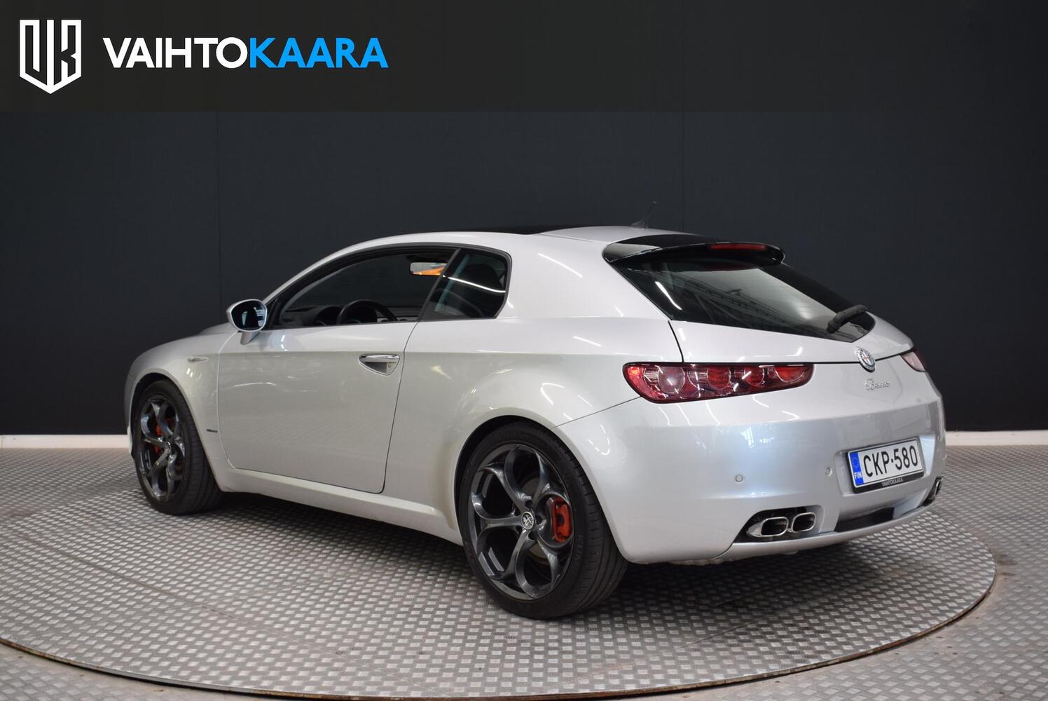 Alfa Romeo Brera vaihtoauto