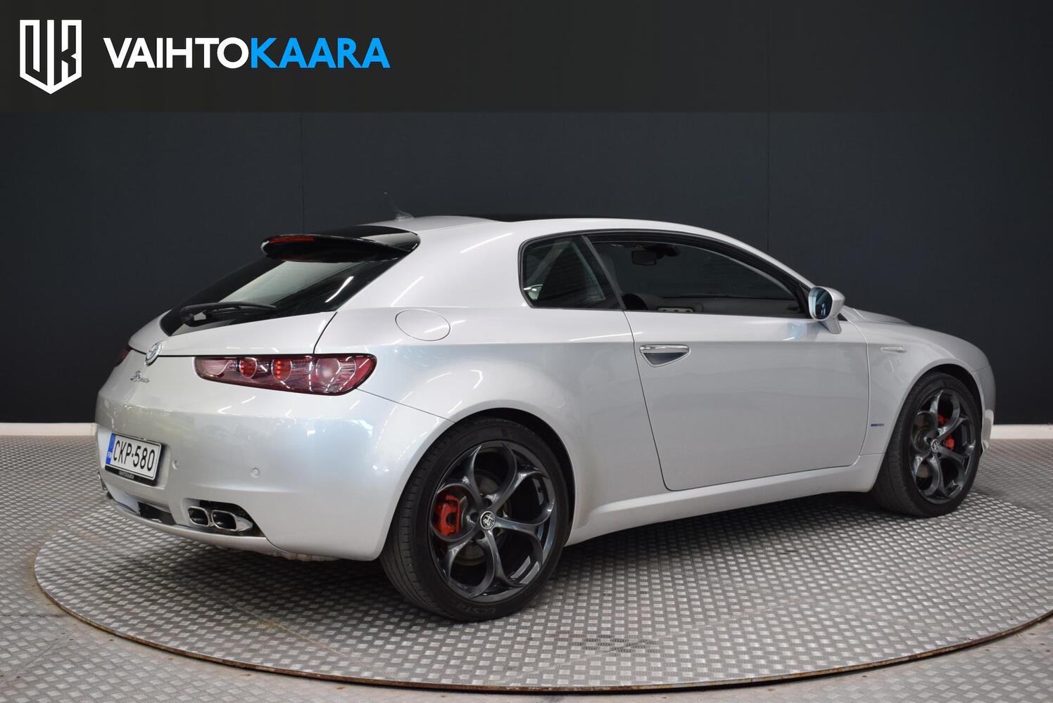 Alfa Romeo Brera vaihtoauto