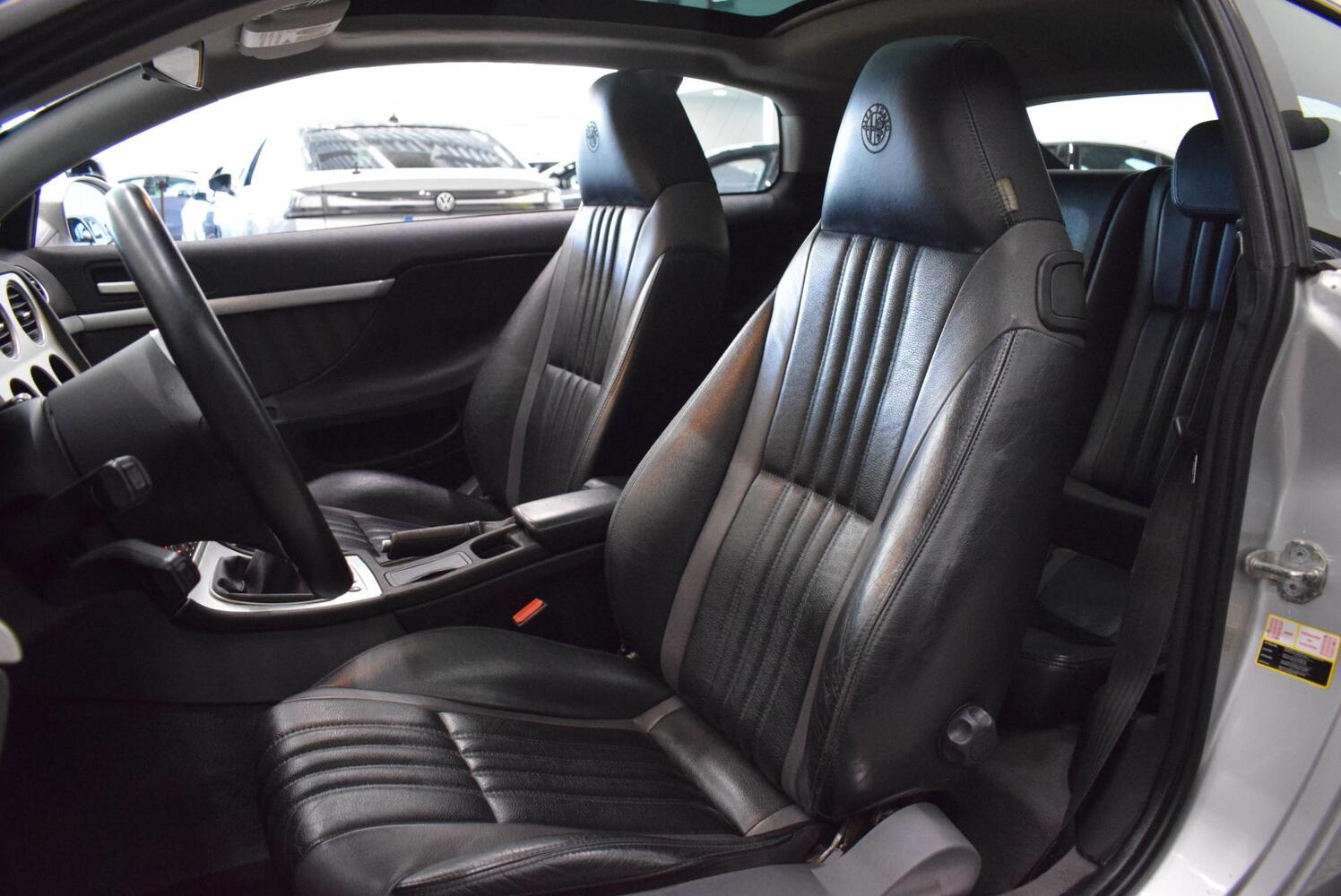 Alfa Romeo Brera vaihtoauto