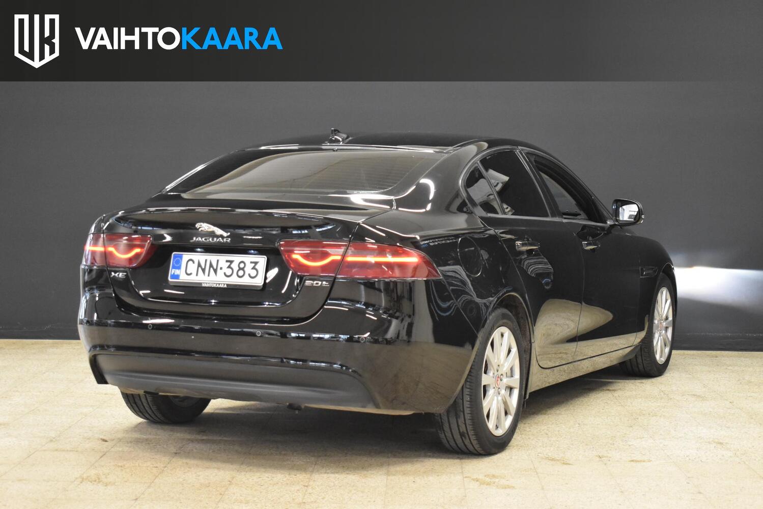 Jaguar XE vaihtoauto