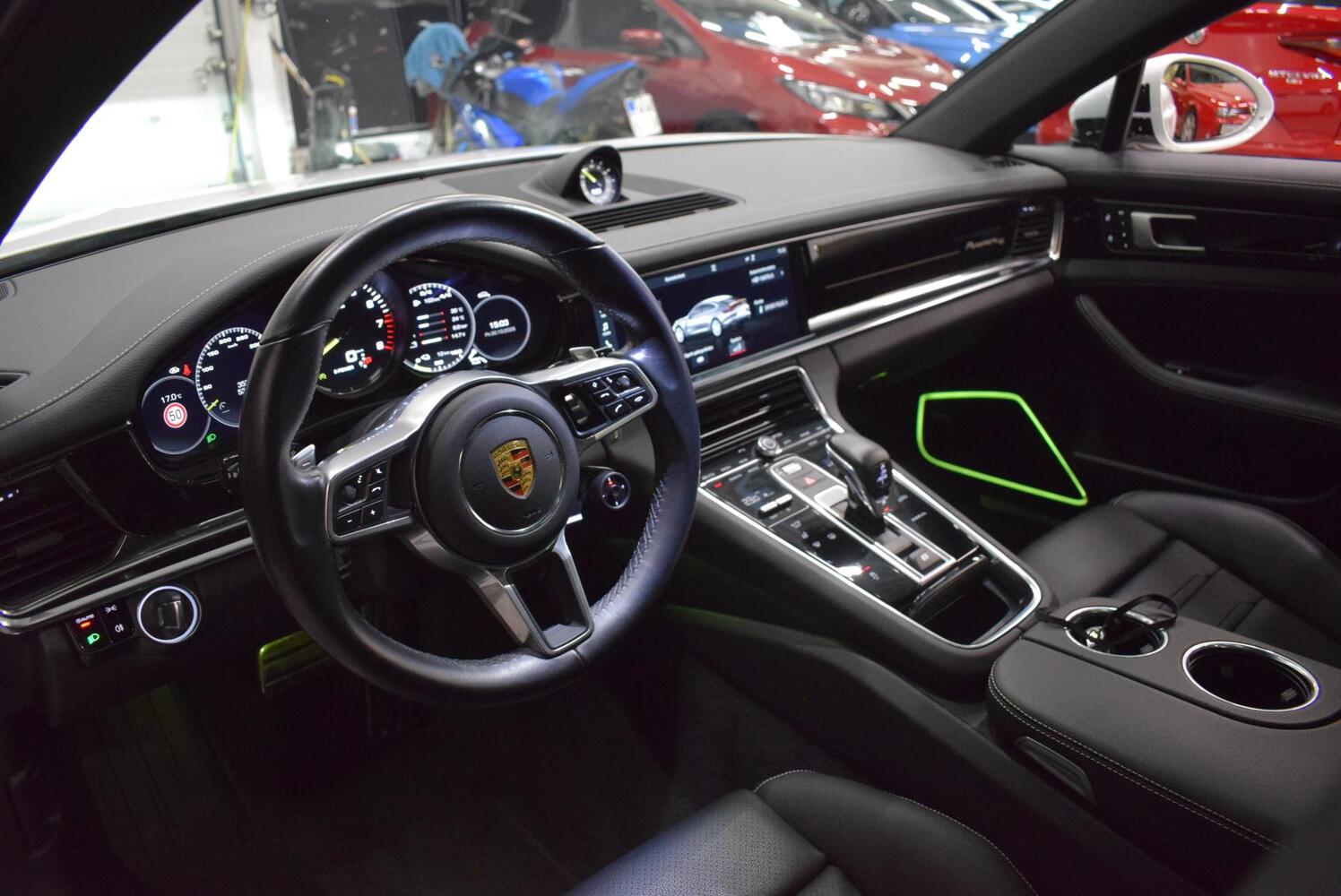 Porsche Panamera vaihtoauto