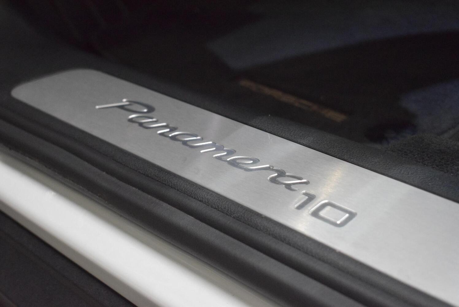 Porsche Panamera vaihtoauto