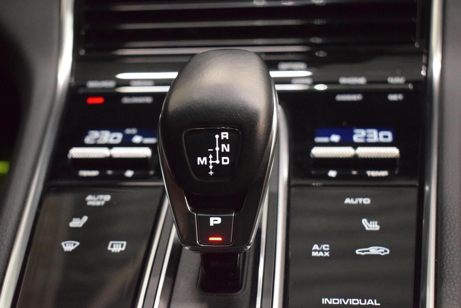 Porsche Panamera vaihtoauto