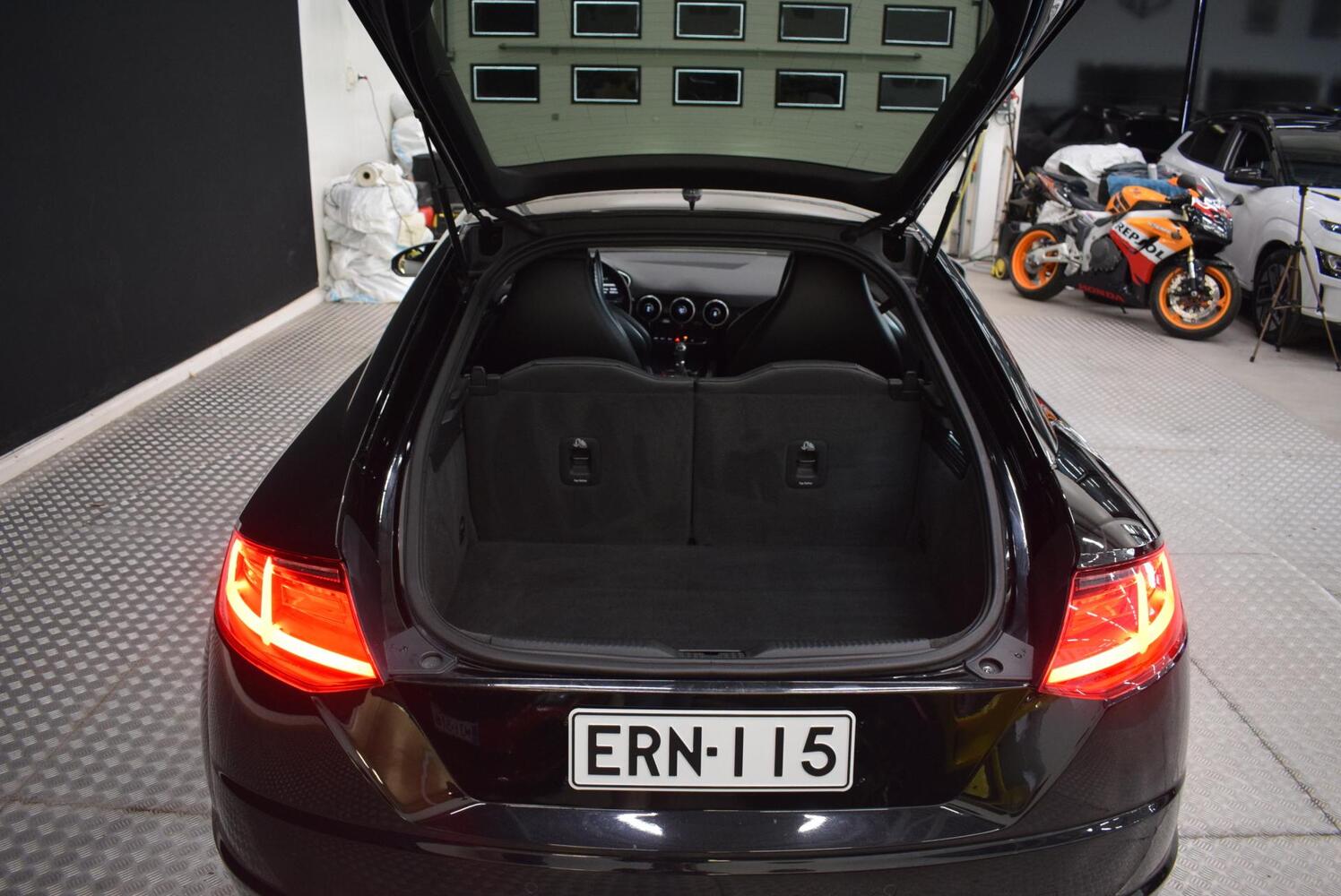 Audi TTS vaihtoauto