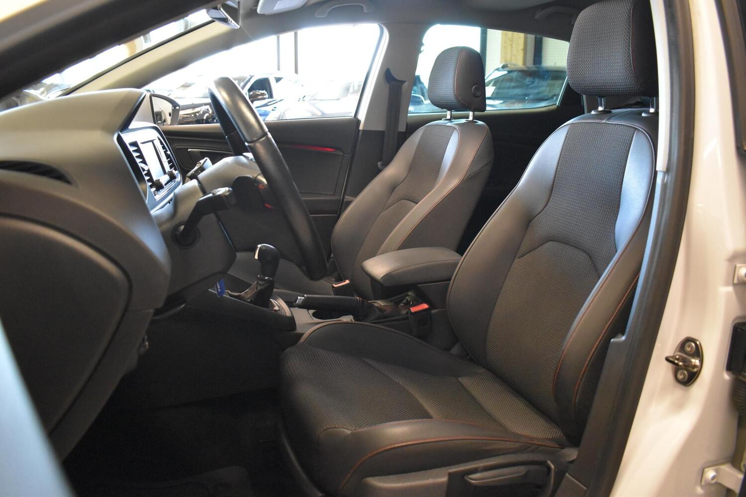 SEAT Leon vaihtoauto