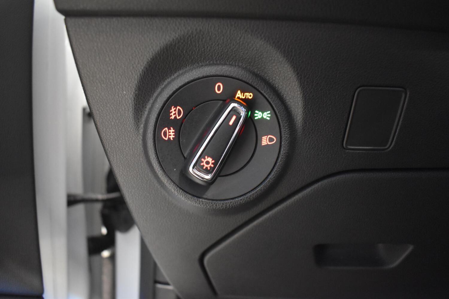 SEAT Leon vaihtoauto