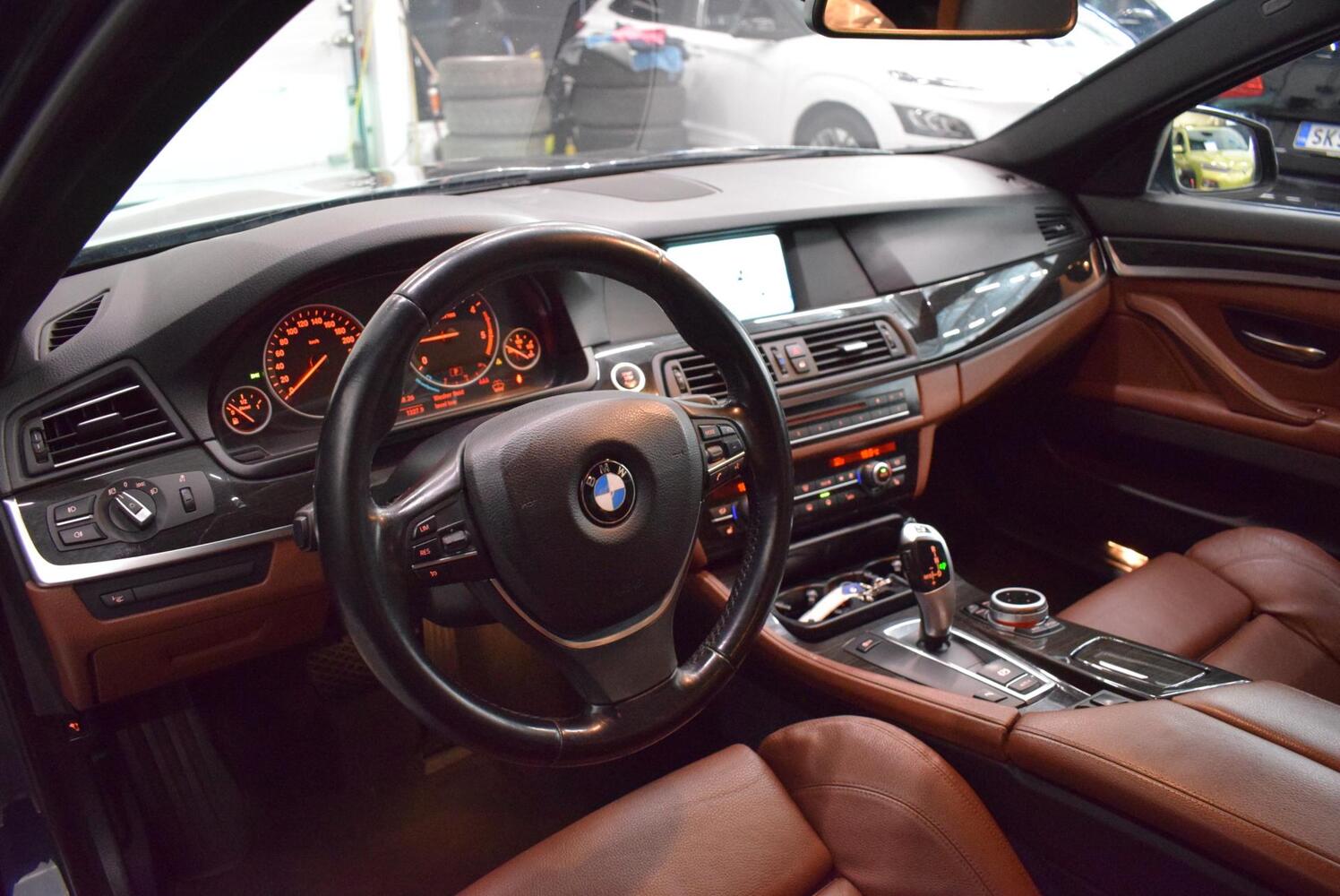 BMW 520 vaihtoauto