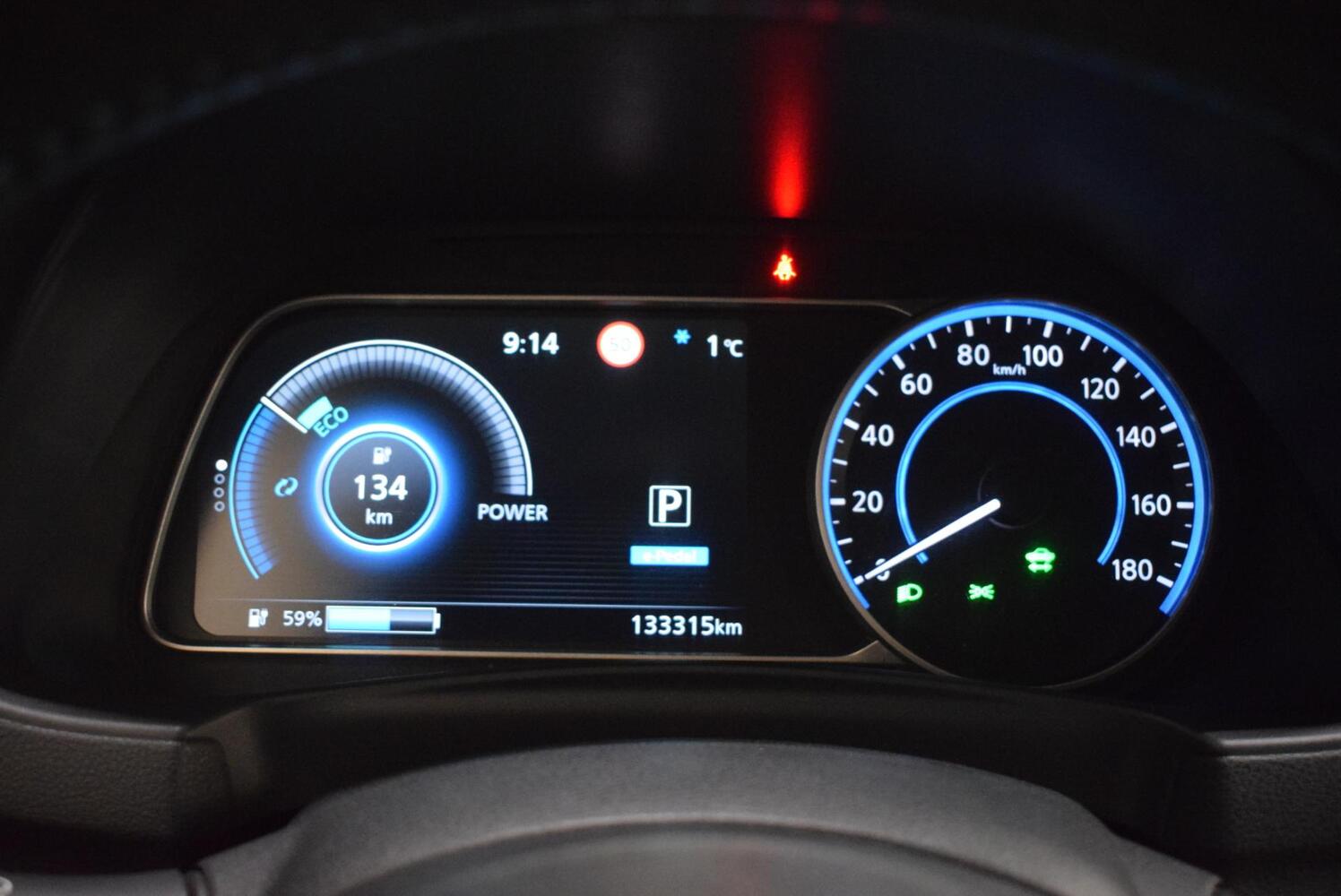 Nissan Leaf vaihtoauto