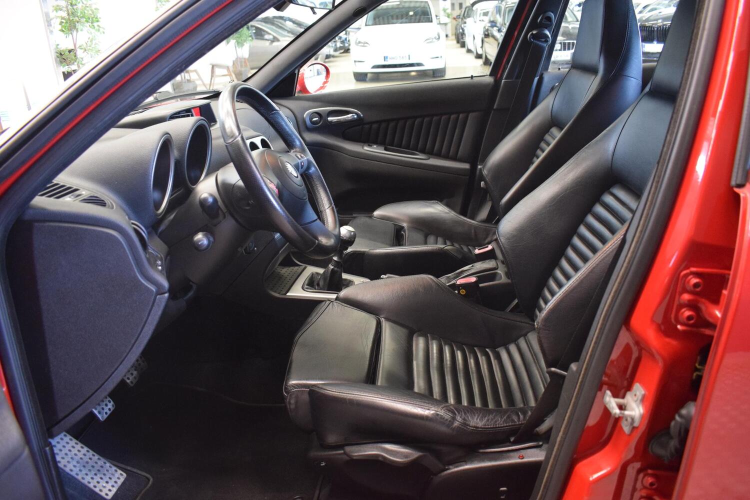 Alfa Romeo 156 vaihtoauto